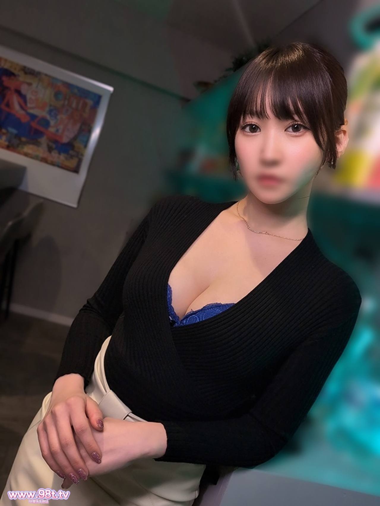 FC2PPV-4771202- ⚠水没事故⚠　Eカップ「淫乱」美女・イタリアンレストラン勤務（26）