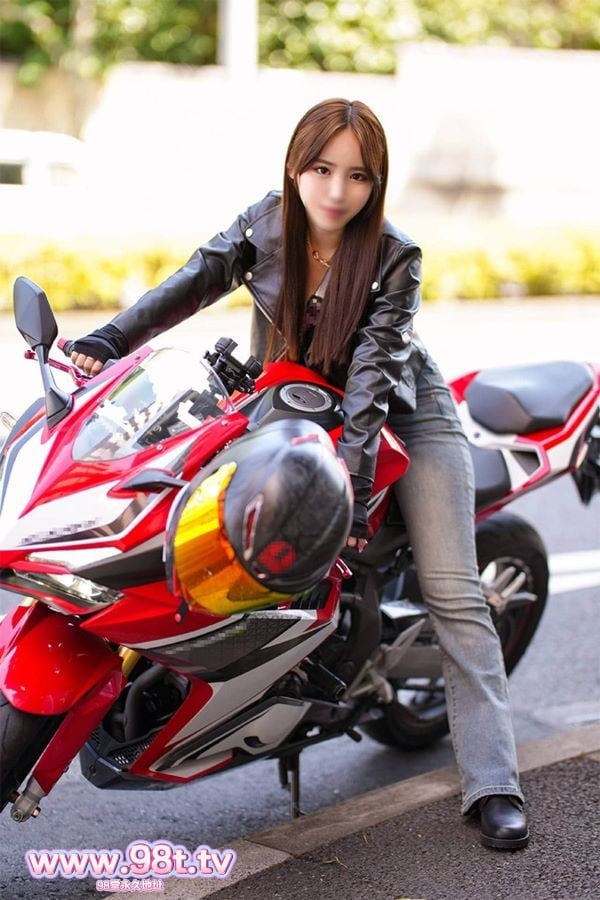 FC2PPV-4770732- バイクが相棒、スタイル抜群爆美女。サバサバクールな女の理性崩壊