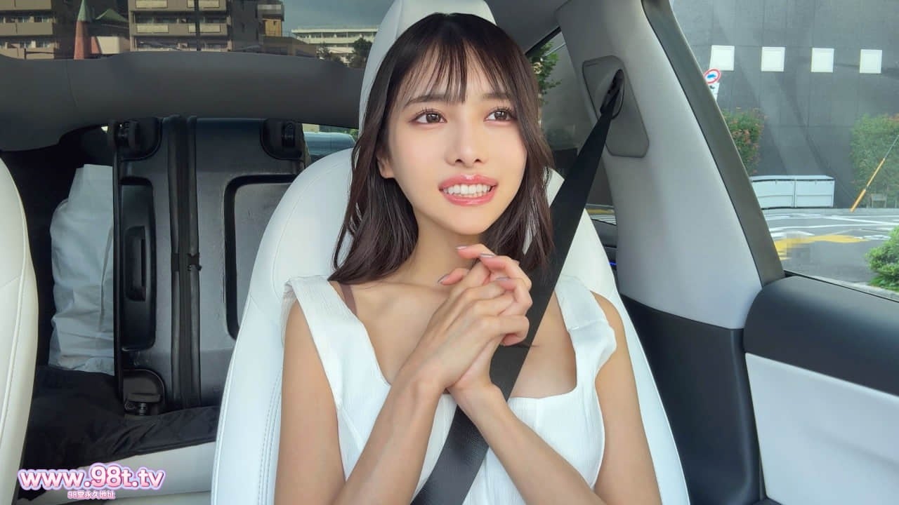 FC2PPV-4865786- 超お金持ちの夫を持つスーパーセレブ 贅沢三昧な強欲爆乳人妻と不倫中出しSEX